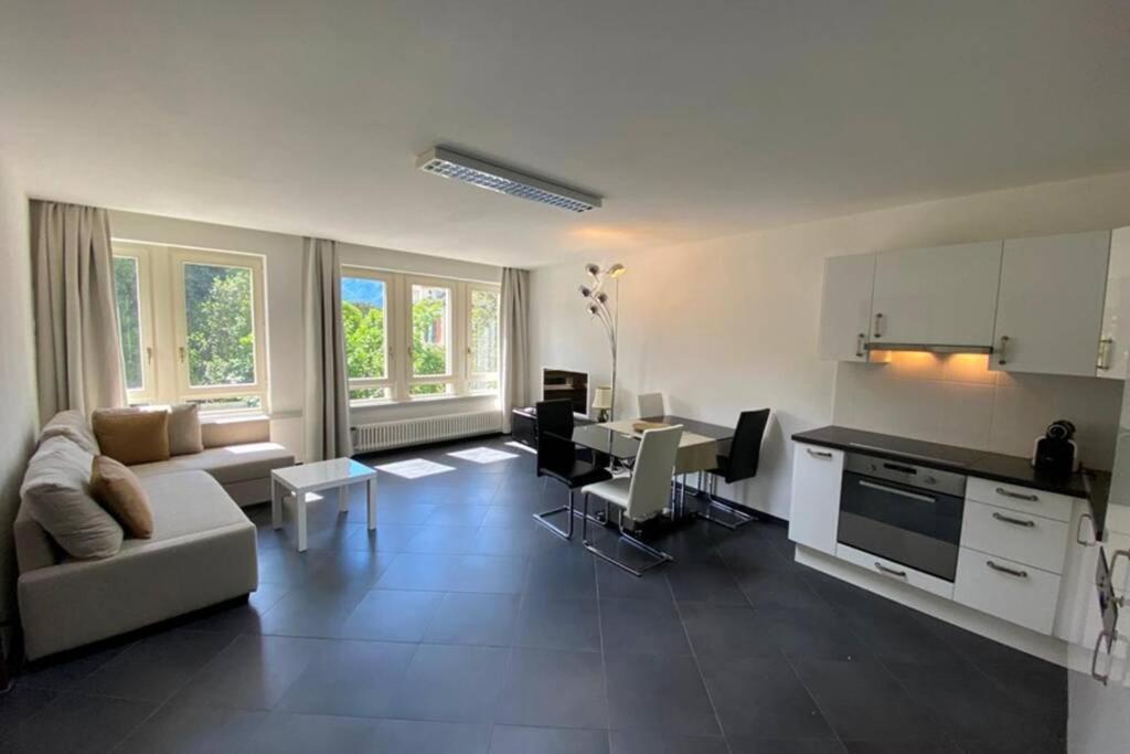Centro Appartamento Ascona Bagian luar foto